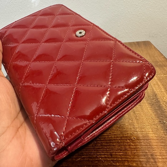 Chanel Red Quilted Women's wallet silver hardware EUC - Picture 10 of 11